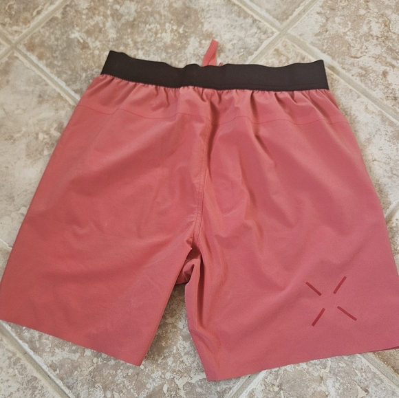 Ten Thousand Interval Short - Small - Picture 5 of 7